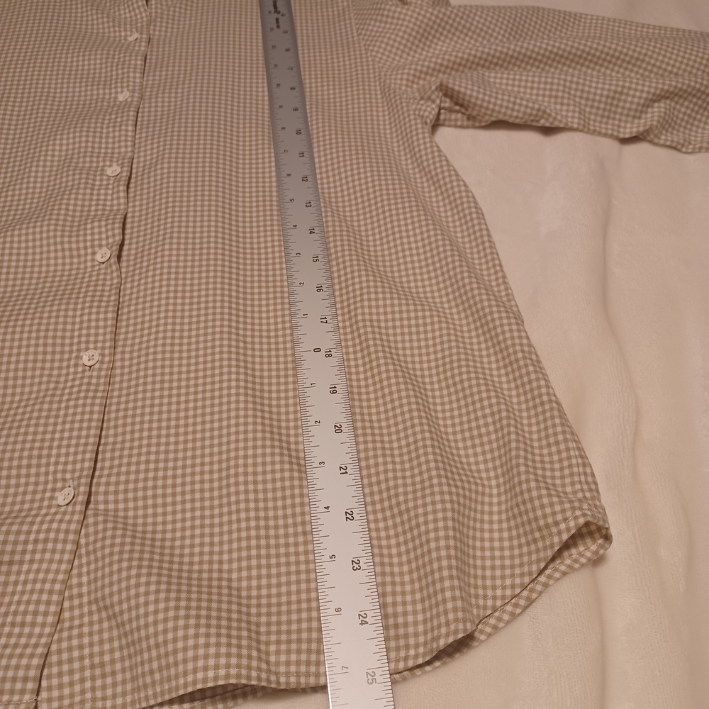 Orvis Tan Gingham Ruffle Collar Shirt 100% Cotton, Medium - Picture 6 of 6